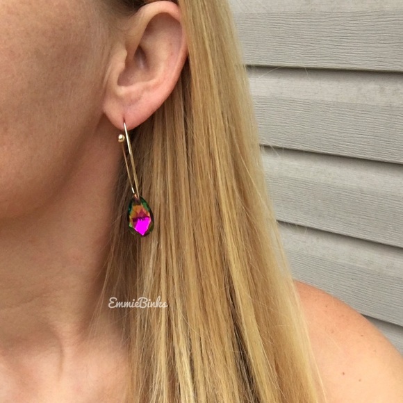 💥3/$28 New MultiColored Dimensional Rainbow Crystal Bead Drop Threader Earrings - Picture 9 of 15